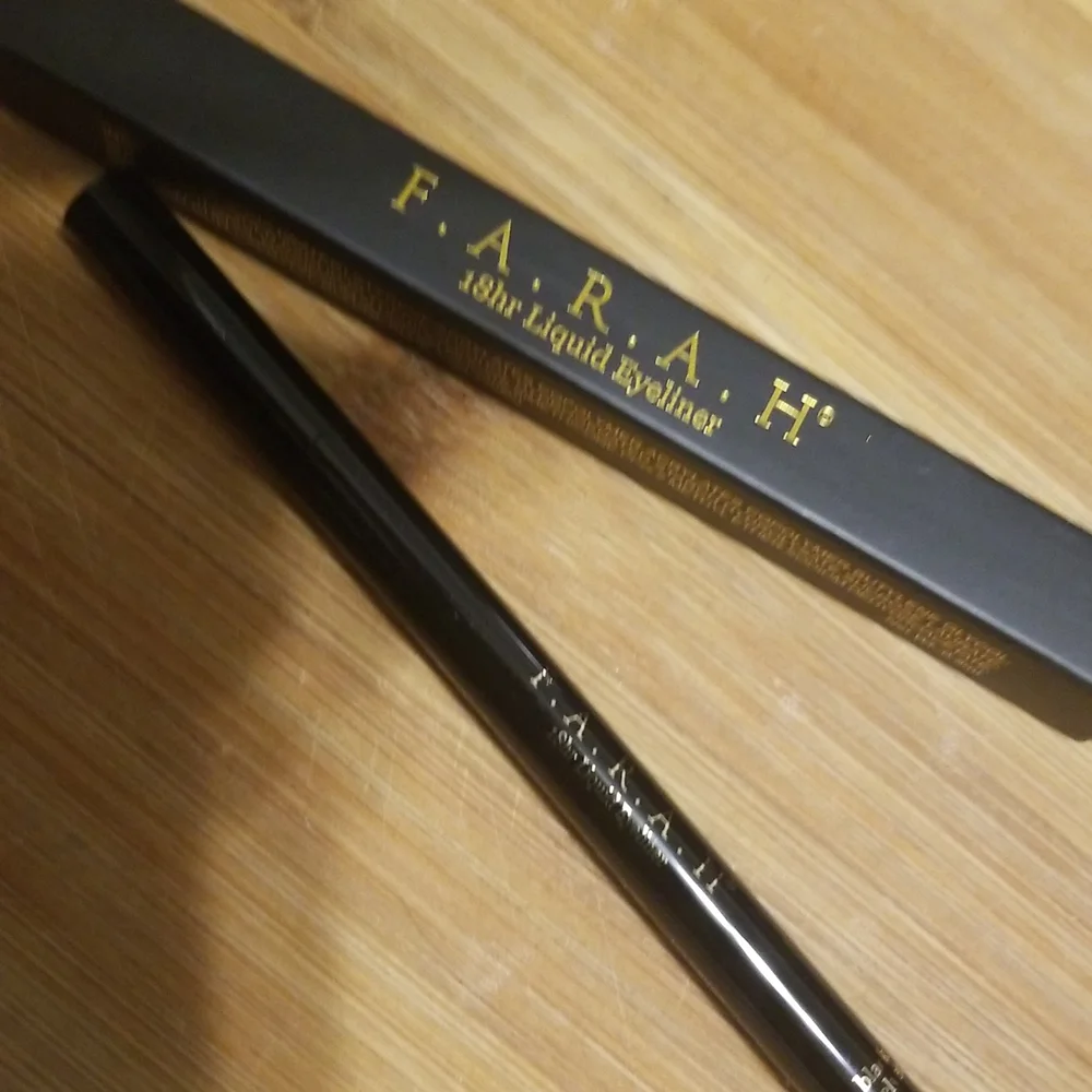 4/25 bundle item. F.A.R.A.H 18hr Liquid Eyeliner in BLACK